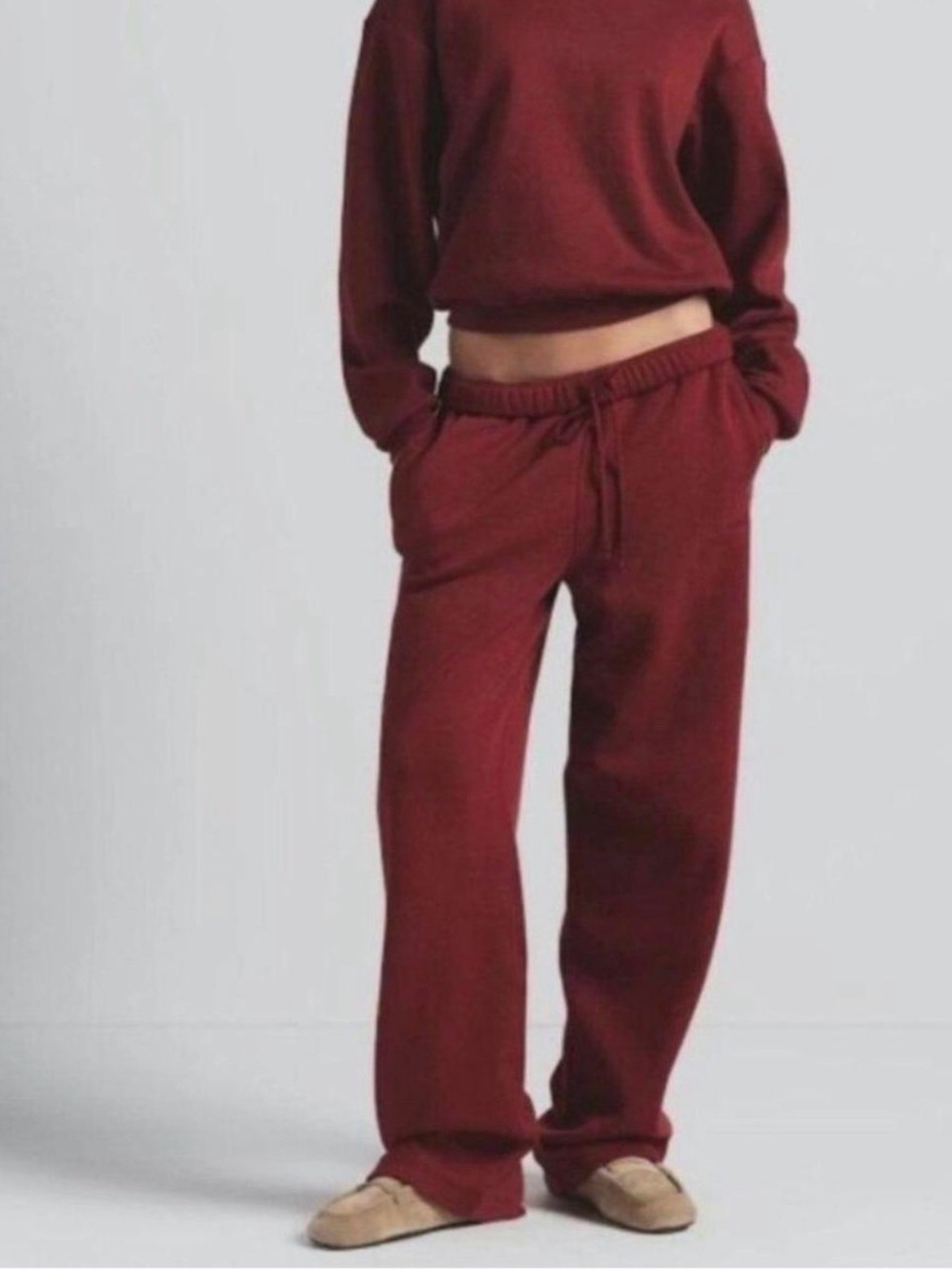 NWT Skims Cotton Fleece Sweatpants size medium color Merlot